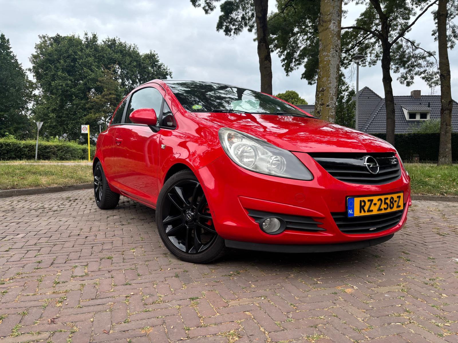 Opel Corsa – goed onderhouden en betrouwbaar nieuwe APK, Auto's, Opel, Voorwielaandrijving, Stof, 4 cilinders, 1229 cc
