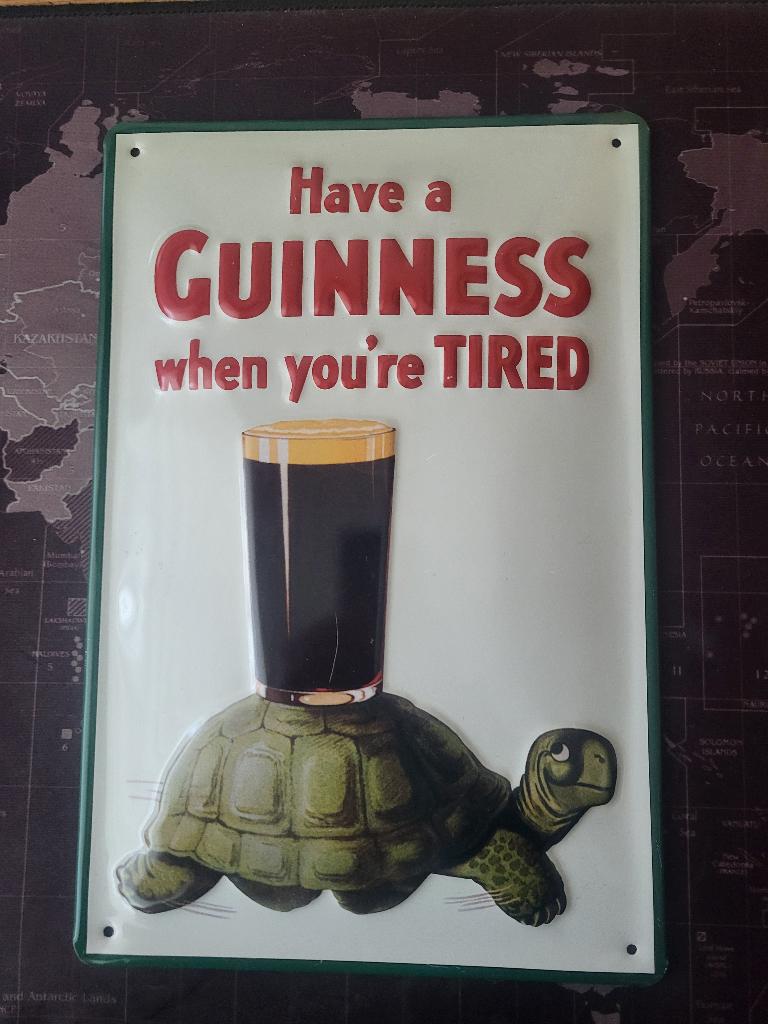 GUINNESS BEER - 309- G.T.T. / GUINNESS TRAAG TRANSPORT !, Verzamelen, Biermerken, Ophalen, Nieuw, Reclamebord, Plaat of Schild