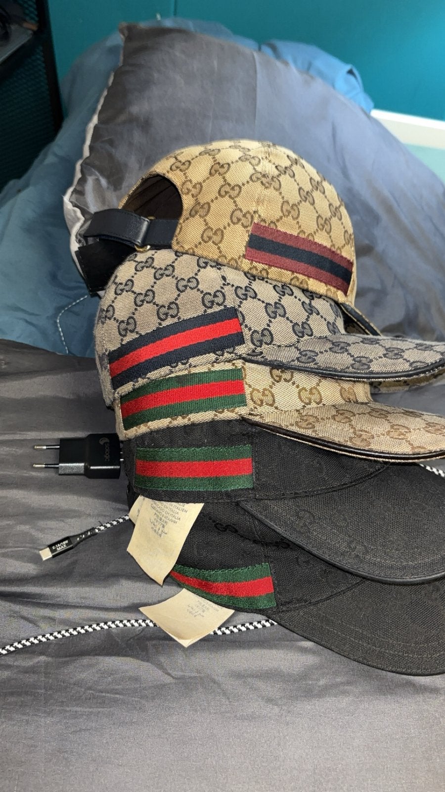 Gucci petten gezocht alleen limiteds normale antwoord k NIET, Ophalen of Verzenden, Zo goed als nieuw