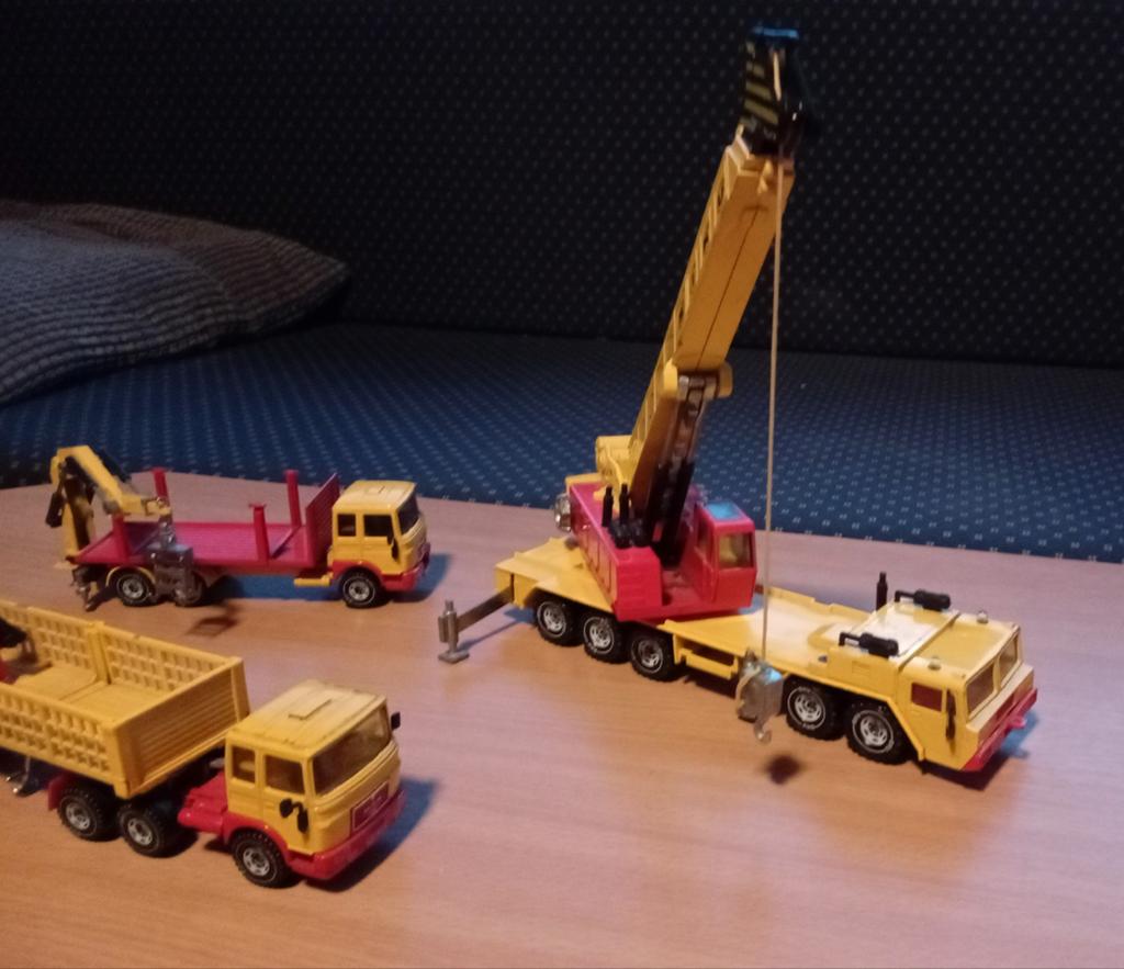 Siku vrachtwagens LKW - 3 stuks, ijzer, goede staat, Ophalen of Verzenden, Bus of Vrachtwagen