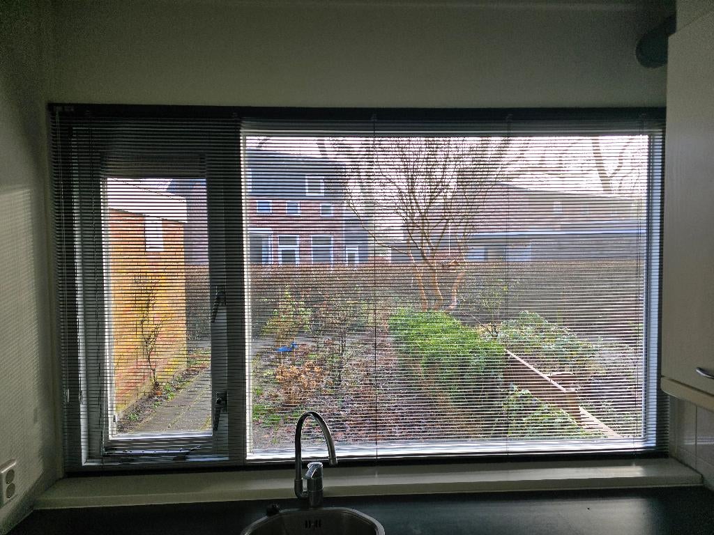 Zwarte jaloezieën 6 stuks, Huis en Inrichting, Ophalen, Zo goed als nieuw, Zwart, 150 tot 200 cm
