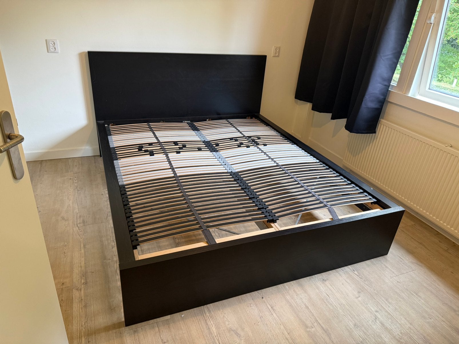 Tweepersoonsbed met lattenbodem GRATIS, Huis en Inrichting, Slaapkamer | Bedden, Ophalen, Gebruikt, Tweepersoons, 140 cm