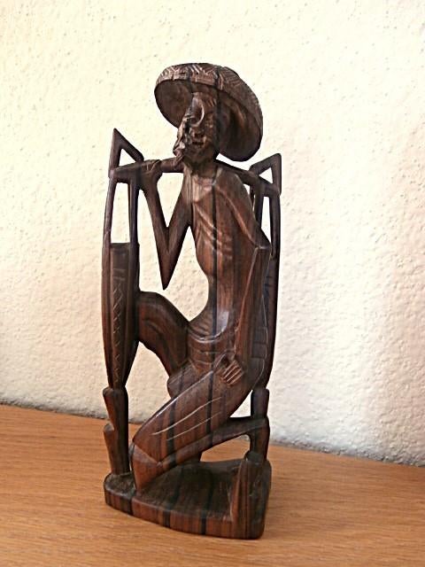Beeldje Hout Aziatische Kunst Sulawesi 1960, Houtsnijwerk, Natuurlijk materiaal, Verzenden, Handgemaakt