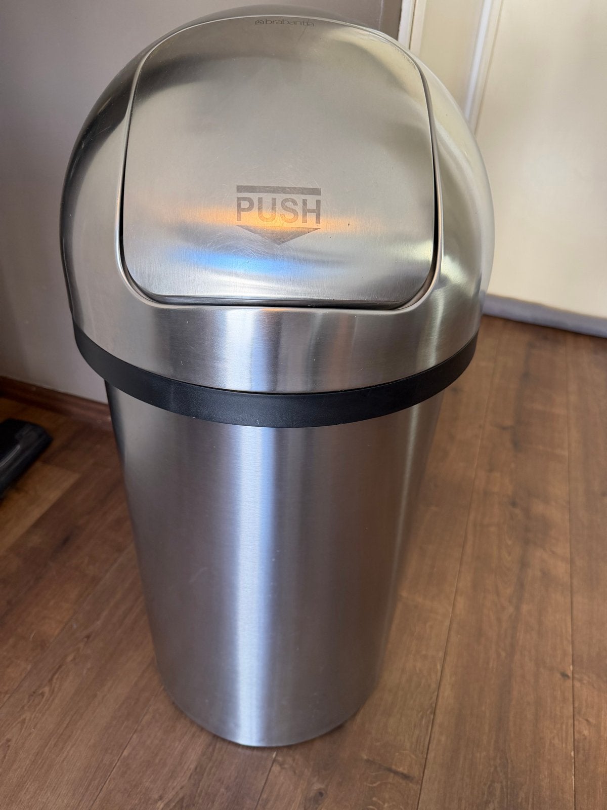 Brabantia prullenbak RVS - 30 liter, 50 – 75, Gebruikt, Ophalen of Verzenden, 20 tot 30 liter