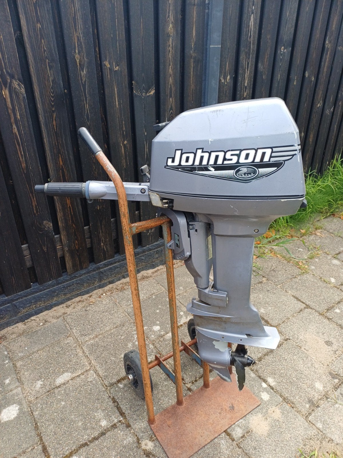 Johnson buitenboordmotor 6pk Goed werkend met brandstoftank, Ophalen, Gebruikt, 5 tot 10 pk, Buitenboordmotor