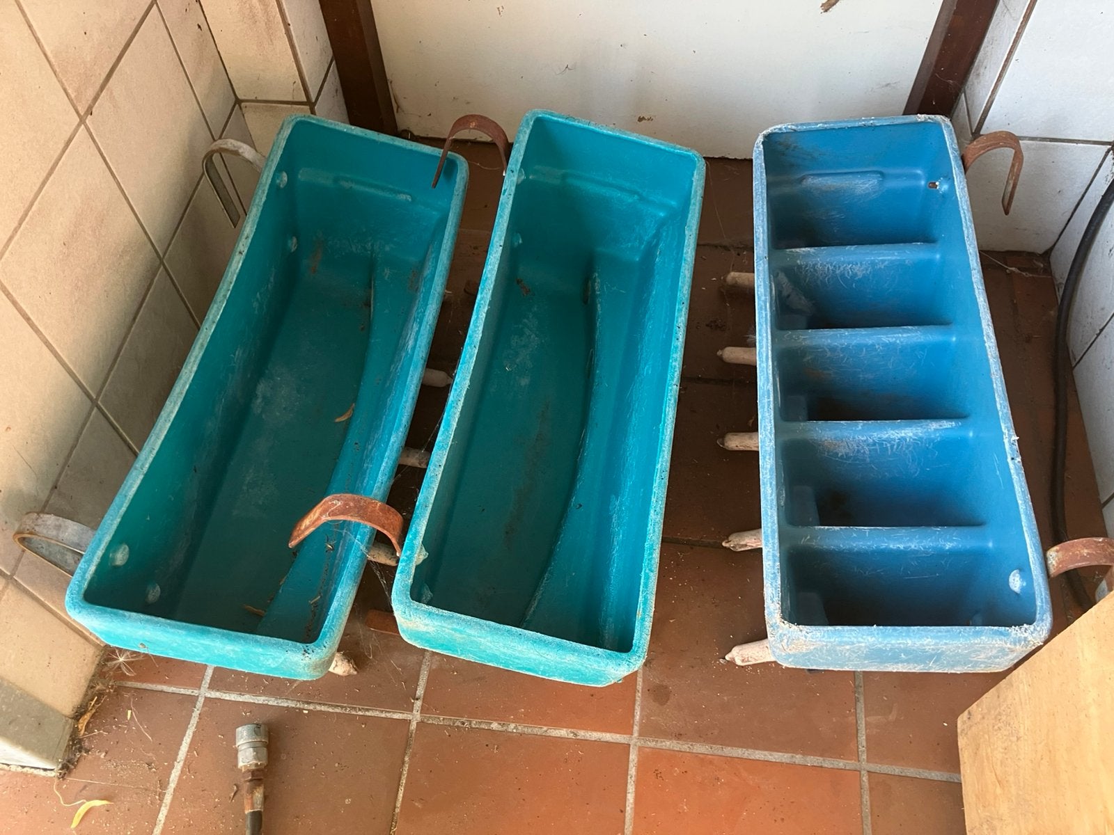 Te koop peen emmers en melkbars, Ophalen of Verzenden, Vee