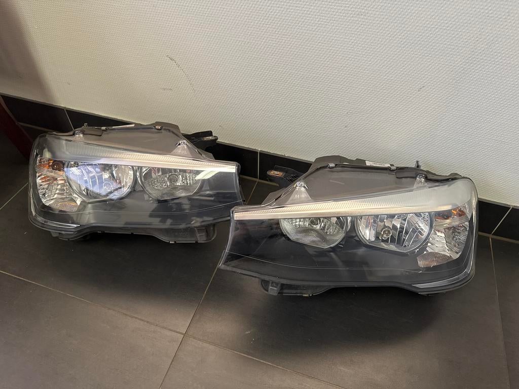 Halogeen koplampen set BMW X3 F25 LCI - Gebruikt, goede staa, Ophalen of Verzenden, Gebruikt, BMW
