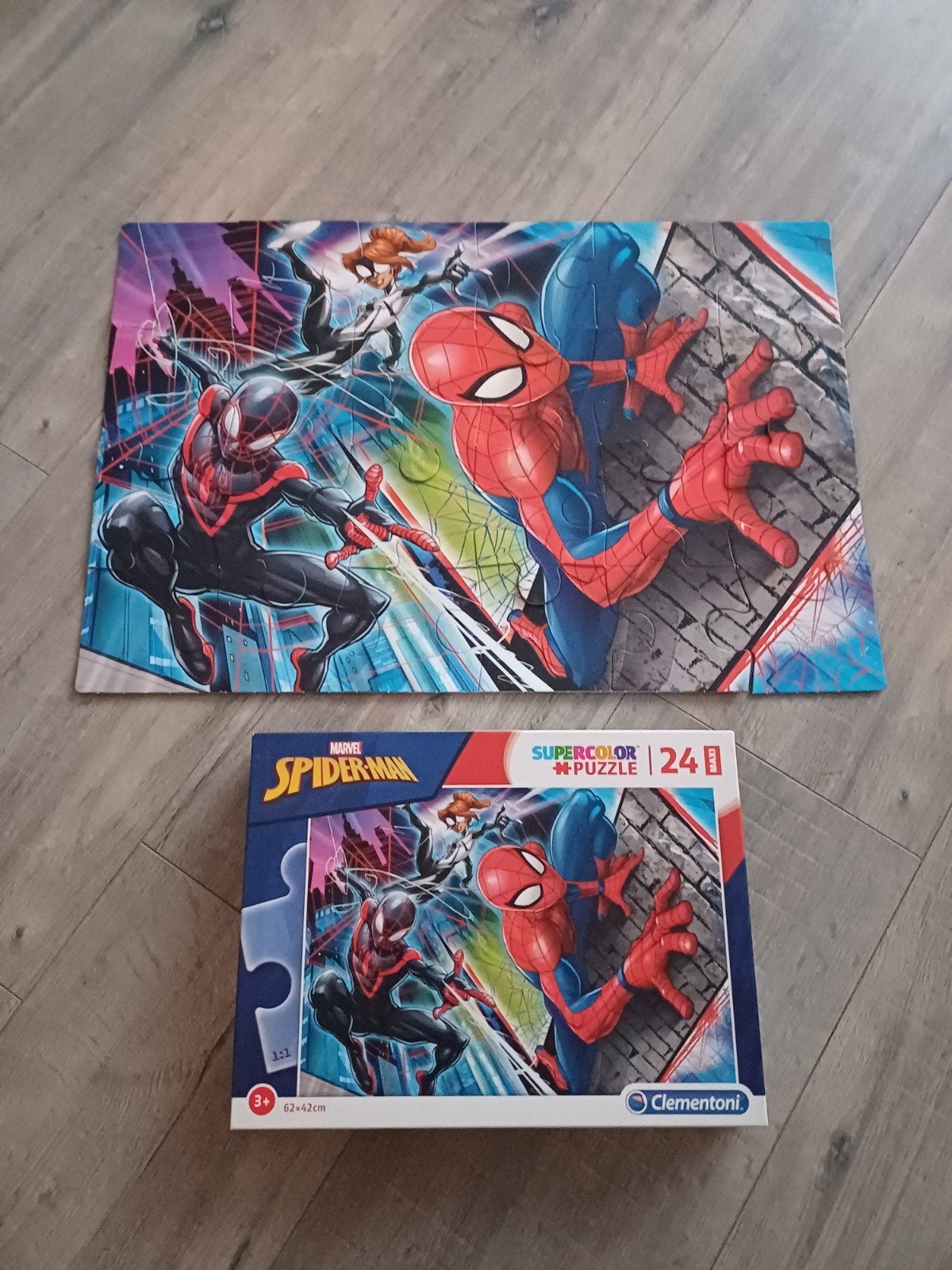 Spiderman puzzel 3+ (24 stukjes), Ophalen of Verzenden, 10 tot 50 stukjes, Zo goed als nieuw, 2 tot 4 jaar