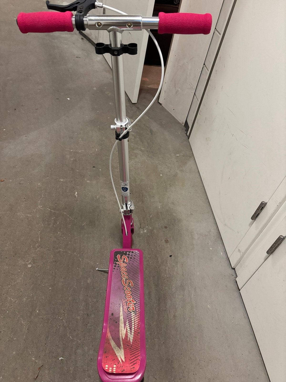 Roze Space Scooter - Gebruikt maar in goede staat, Fietsen en Brommers, Ophalen, Zo goed als nieuw, Gewone step