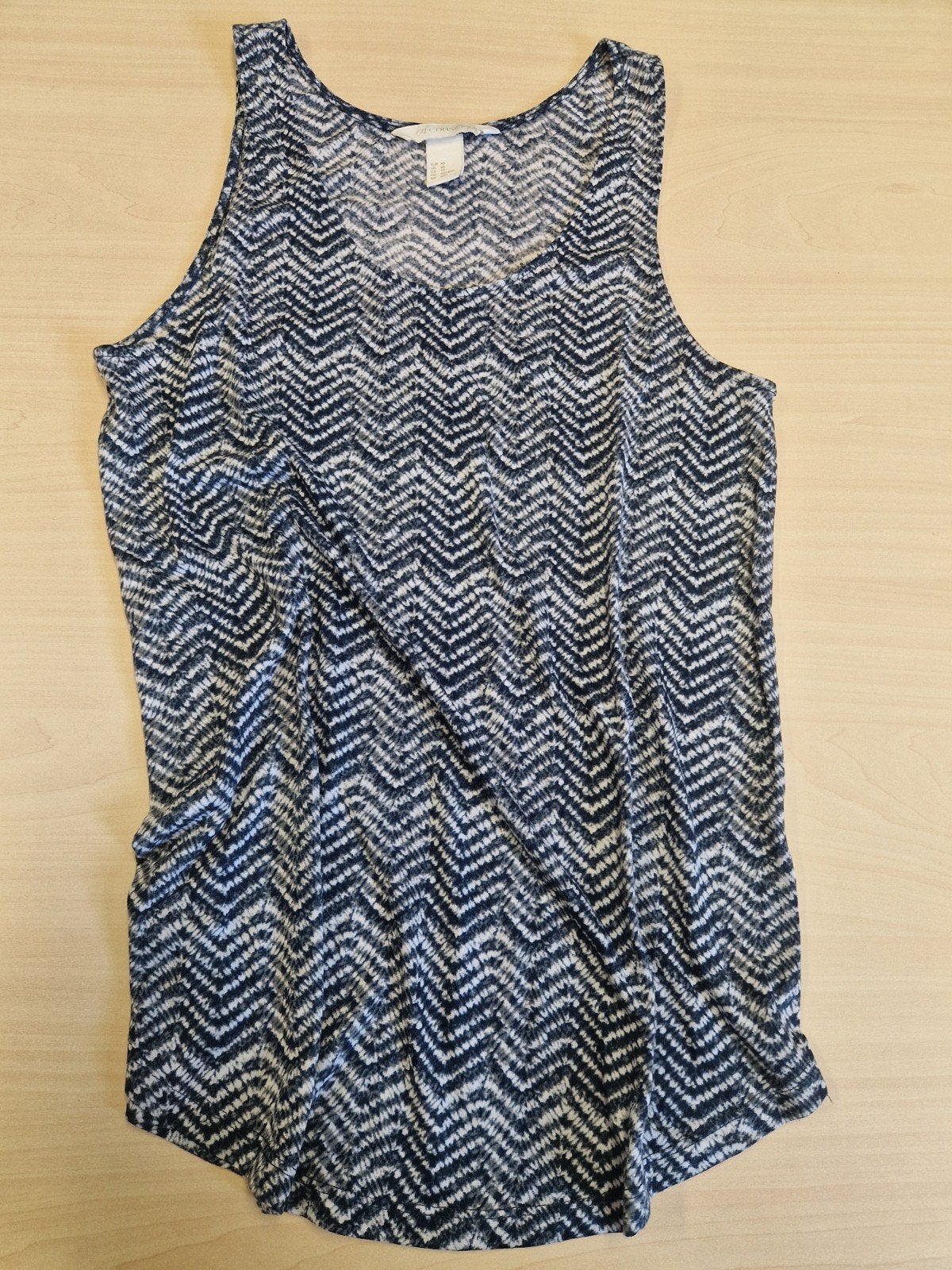 Leuk donkerblauw topje met zigzagpatroon - Maat XS, Blauw, Ophalen of Verzenden, Zonder mouw, Maat 34 (XS) of kleiner