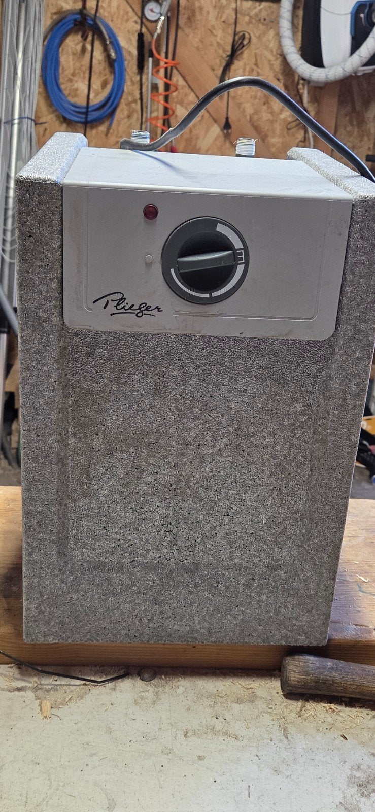 Plieger 10 Liter Boiler - Compact en Efficiënt, Ophalen, Gebruikt, Aardgas, Boiler
