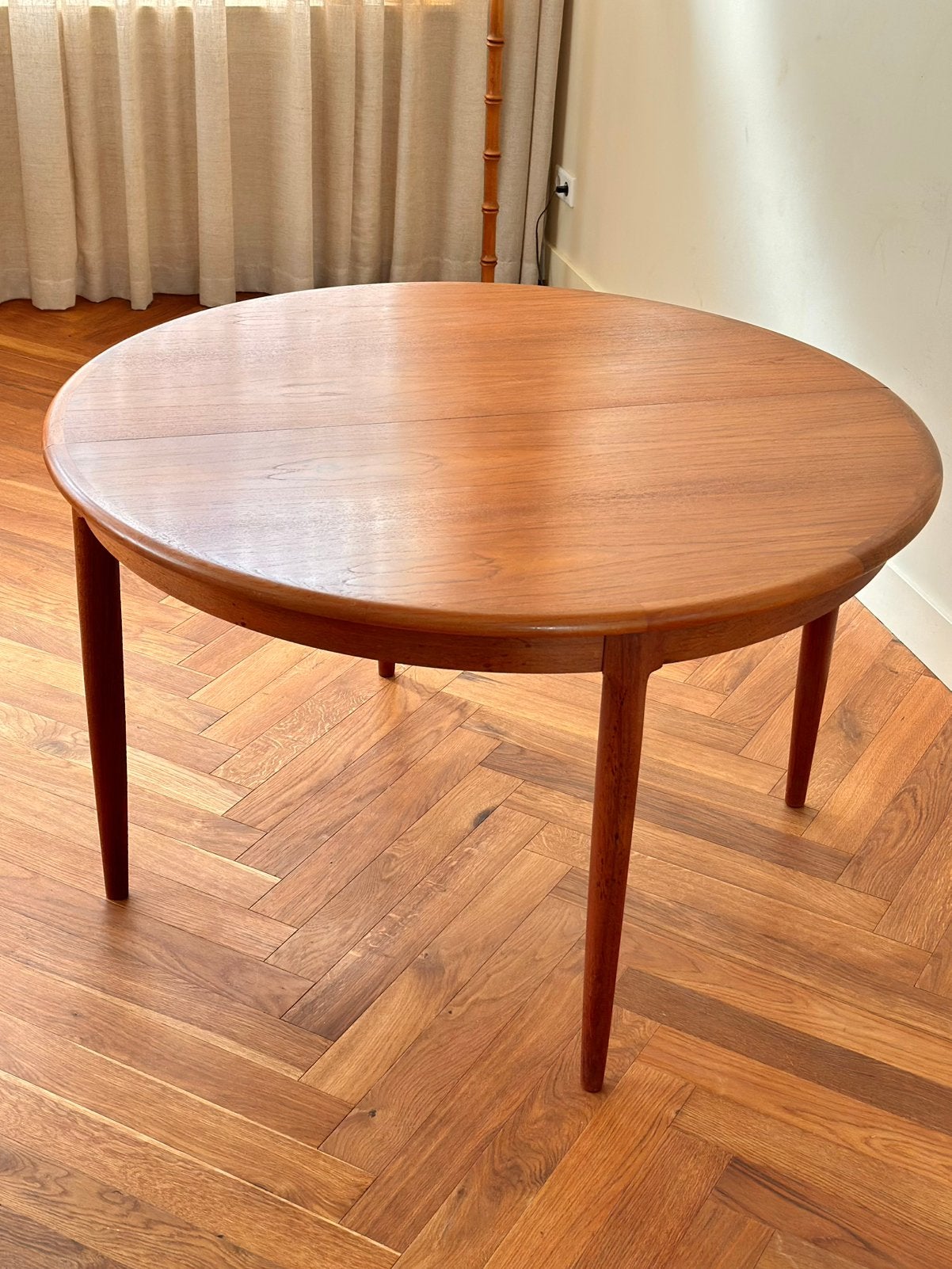 Vintage eettafel Niels Otto møller teak hout jaren 50/60/70, Ophalen, Gebruikt, Teakhout, Vijf personen of meer