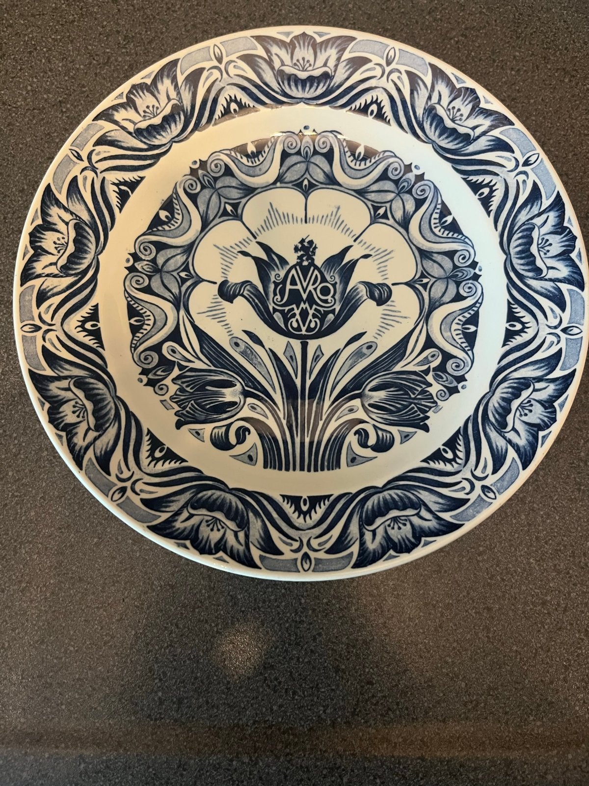 21 cm  bord Petrus Regout & Co Maastricht 1929, Ophalen of Verzenden