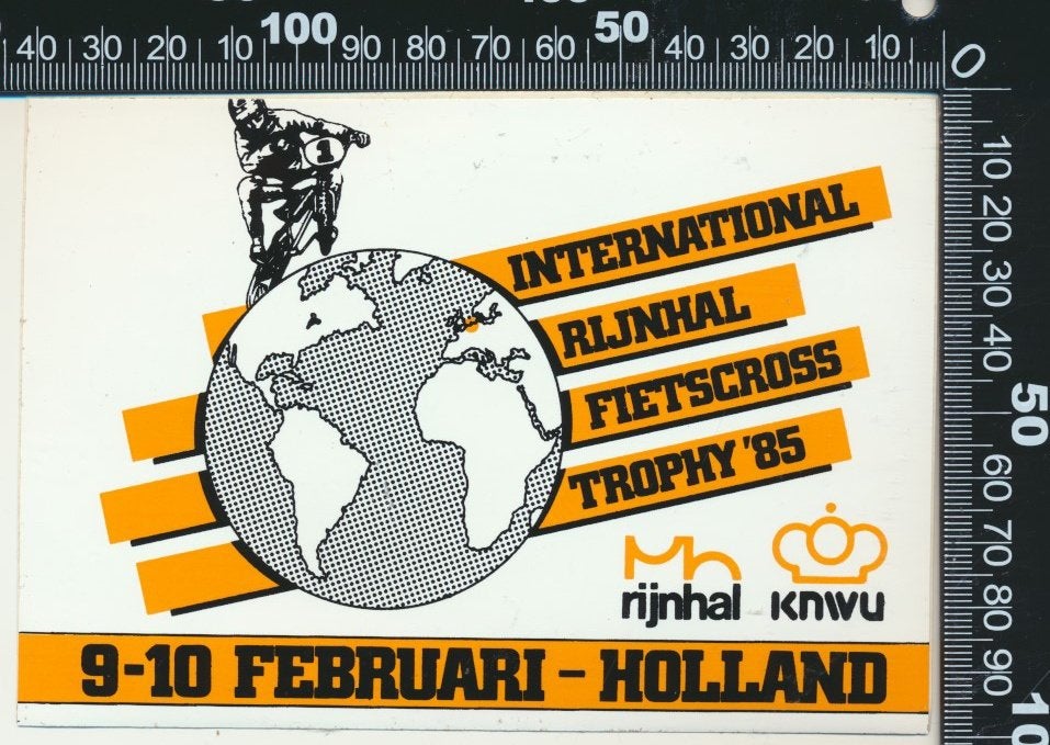 Sticker: International Rijnhal Fietscross Trophy 1985 Arnhem, Ophalen of Verzenden, Zo goed als nieuw, Sport