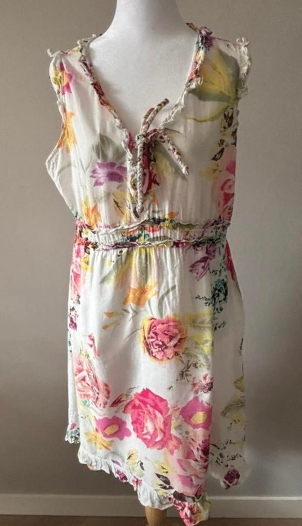 Lindex zomerjurk met bloemenprint, maat M, Maat 38/40 (M), Wit, Ophalen of Verzenden, Zo goed als nieuw