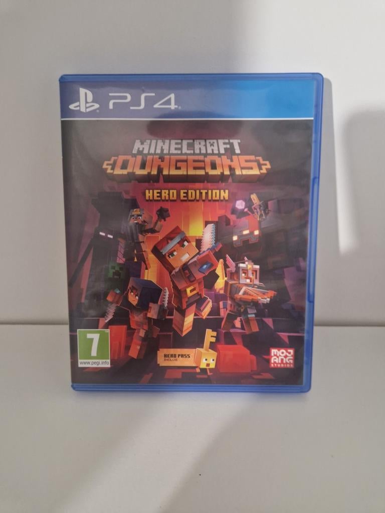 Minecraft Dungeons Hero Edition PS4 - Zo goed als nieuw, Spelcomputers en Games, Games | Sony PlayStation 5, Avontuur en Actie