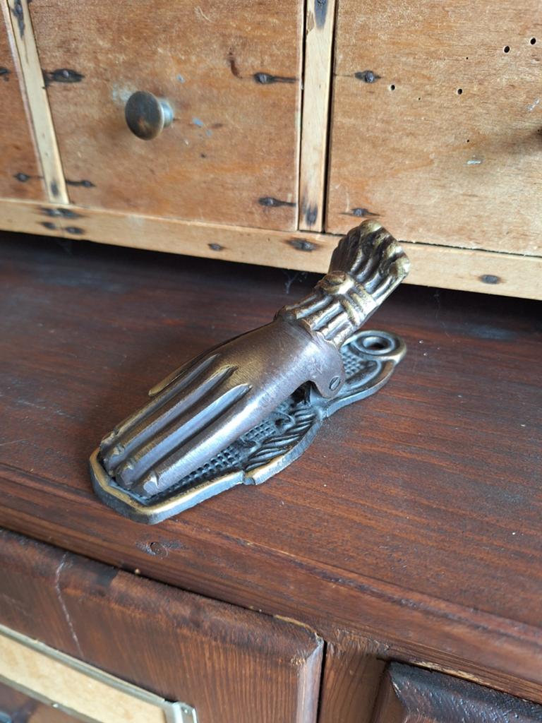 Bronzen Brievenhouder/Papierclip/Handvormige Houder, Ophalen of Verzenden