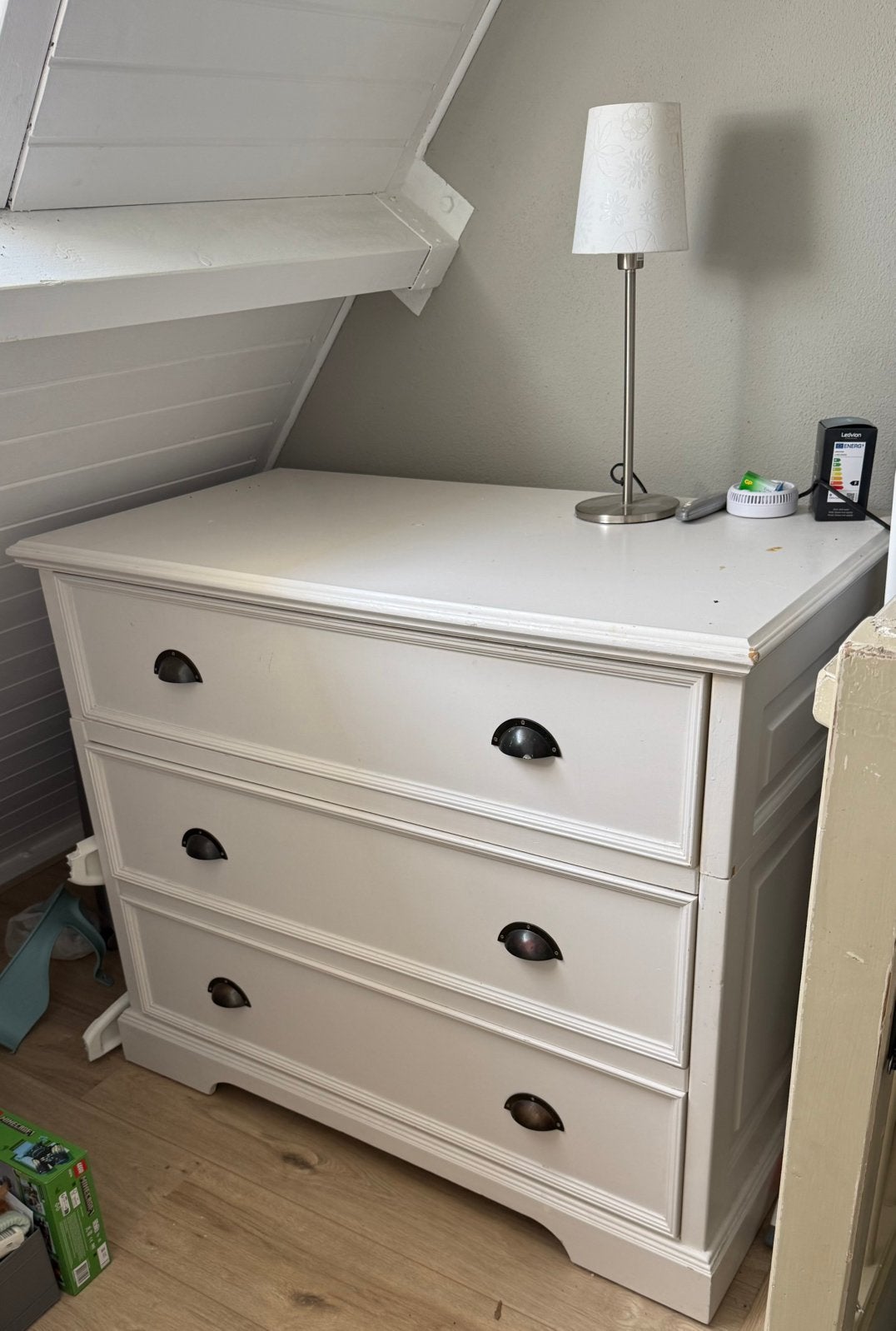 Witte ruime commode, Ophalen, Gebruikt, 100 tot 150 cm, 3 of 4 laden
