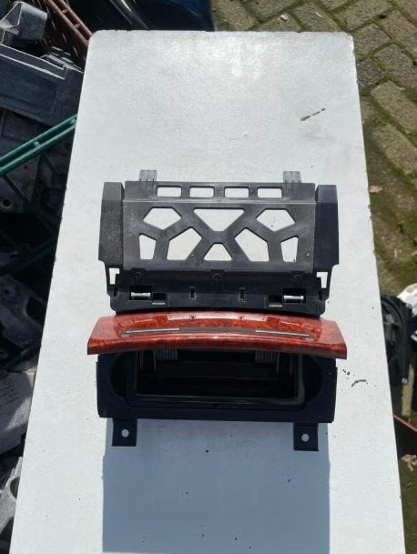 Audi A3 (8P) 1.8TFSi (BYT) 8P0857951 Asbak Houten Look, Auto diversen, Overige Auto diversen, Ophalen of Verzenden