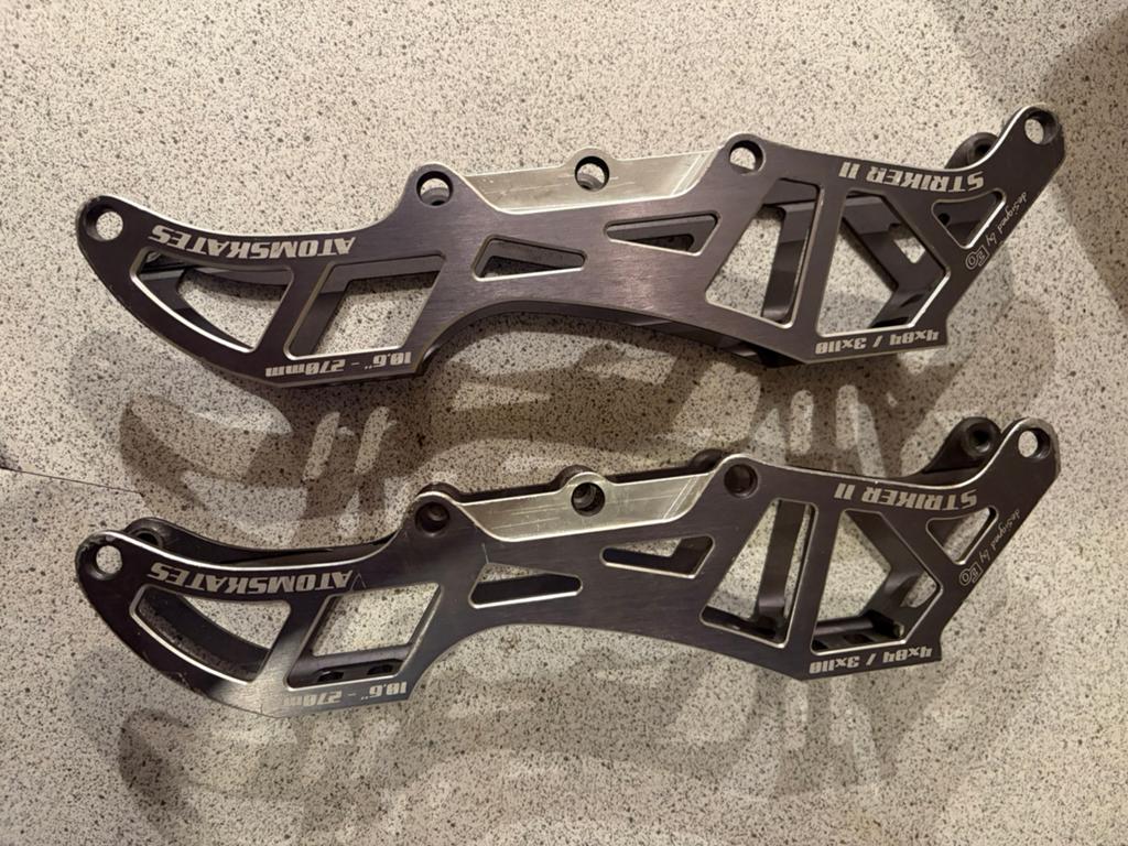 Atom Striker II Skeeler Frames  (4x84mm of 3x90/110, Sport en Fitness, Skeelers, Overige merken, Kinderen, Overige typen, Ophalen of Verzenden