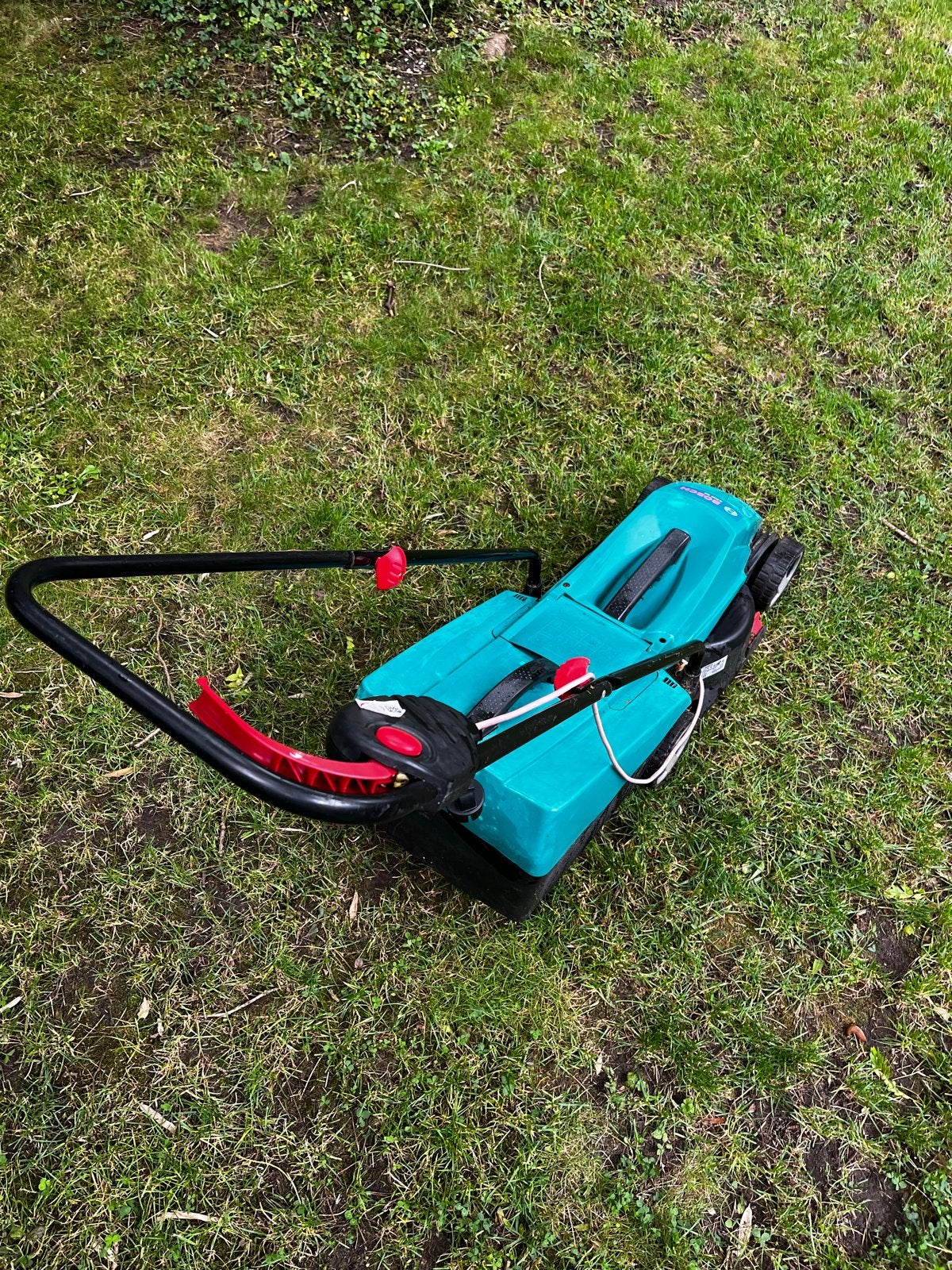 Bosch ARM 32 Elektrische Grasmaaier, Ophalen, Cirkelmaaier, Gebruikt, Elektrische grasmaaier