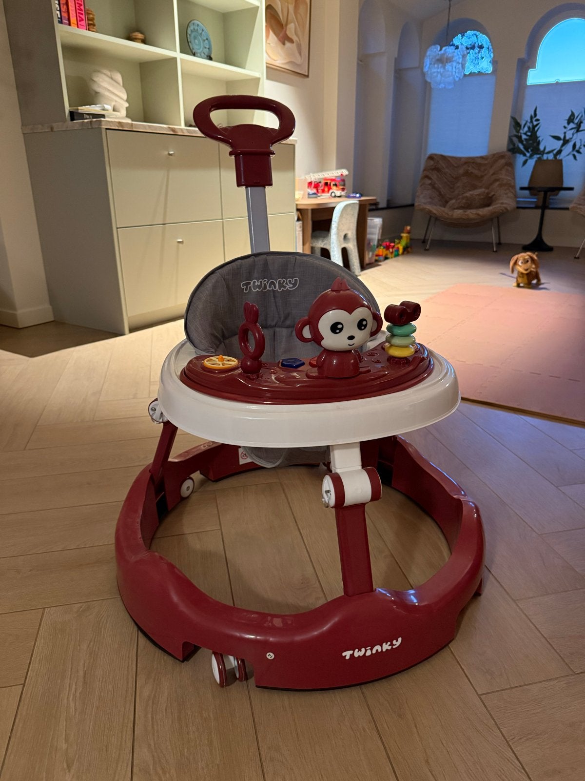 Twinky Babywalker (loopstoel) met Speelgoed en Duwstang, Ophalen, Zo goed als nieuw, Overige typen, Met geluid