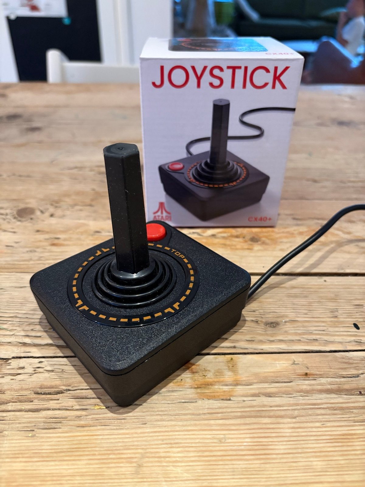 Atari CX40+ Joystick - zo goed als nieuw in doos, Ophalen of Verzenden, Zo goed als nieuw, Met 1 controller, Atari 2600