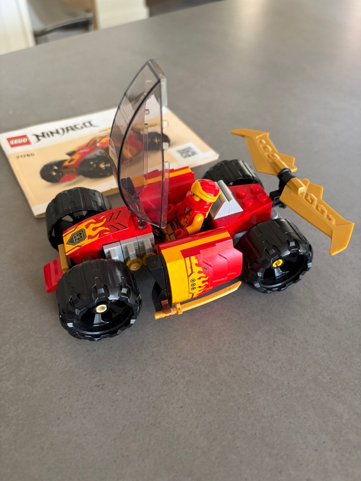 Lego Ninjago 71780 Kai's raceauto, Lego, Ophalen of Verzenden, Zo goed als nieuw, Compleet