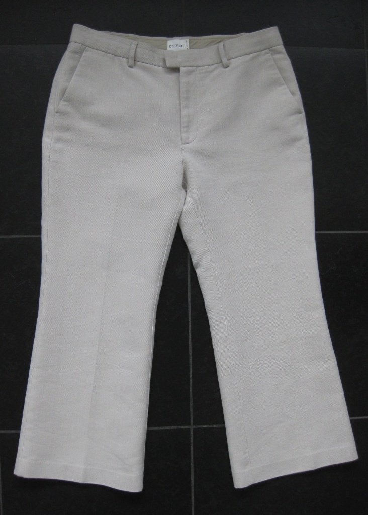 Closed broek, pantalon, 3/4e lang, crème, maat 32 , maat 40, Maat 38/40 (M), Ophalen of Verzenden, Zo goed als nieuw, Driekwart