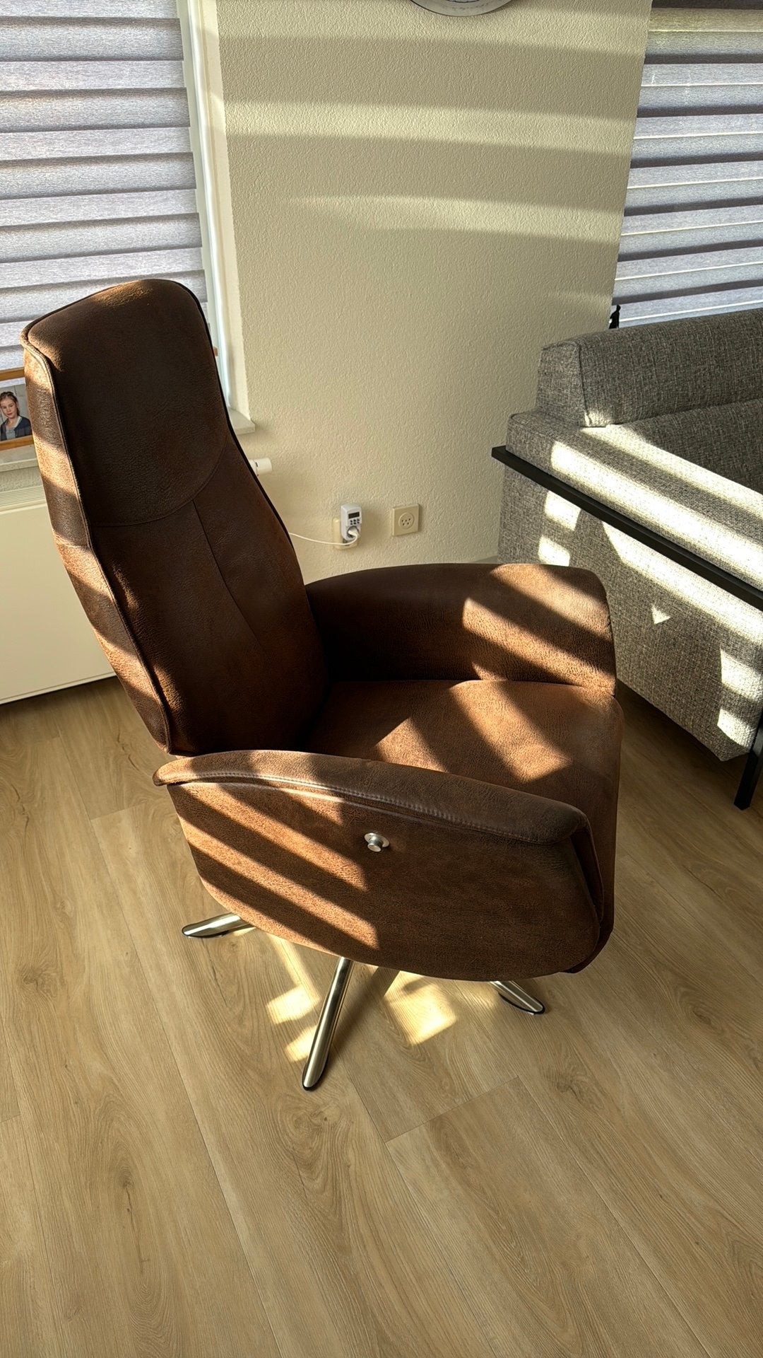 Lederen fauteuil, Huis en Inrichting, Fauteuils, Ophalen, Gebruikt, 50 tot 75 cm, Leer