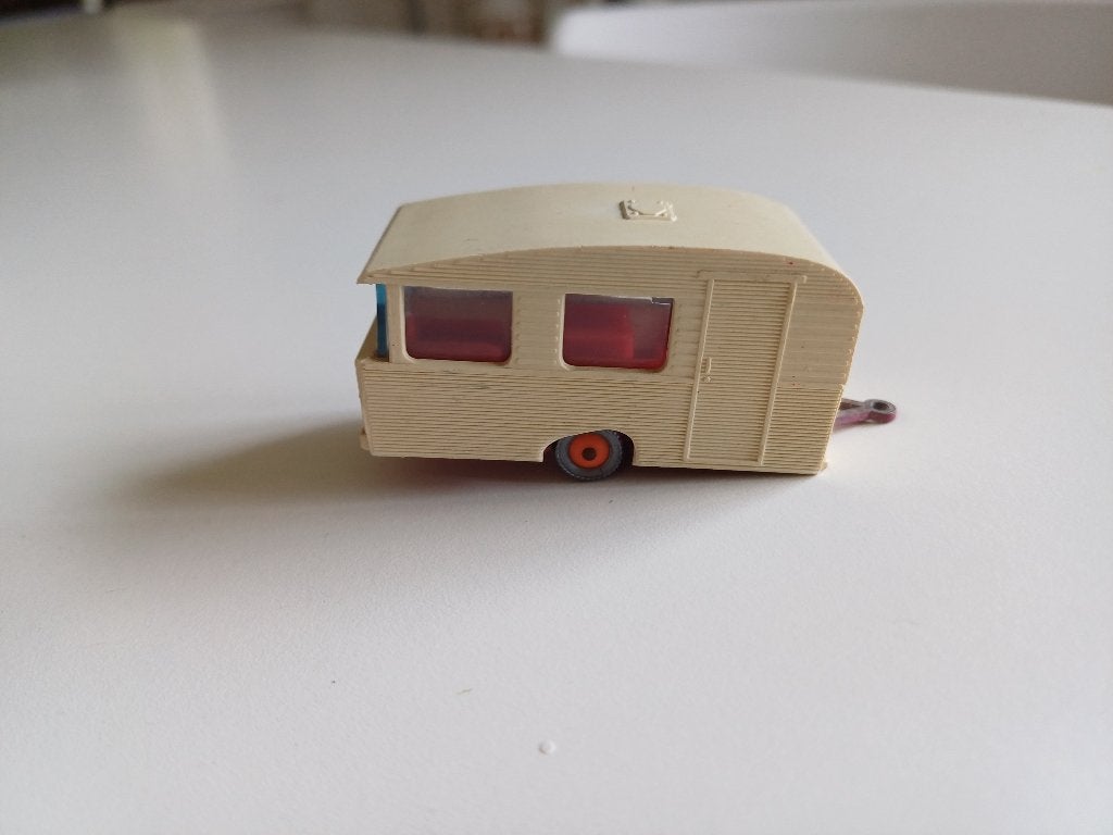 Majorette caravan stenckeman lovely nr 15, Hobby en Vrije tijd, Modelauto's | 1:87, Ophalen of Verzenden, Gebruikt, Auto, Majorette