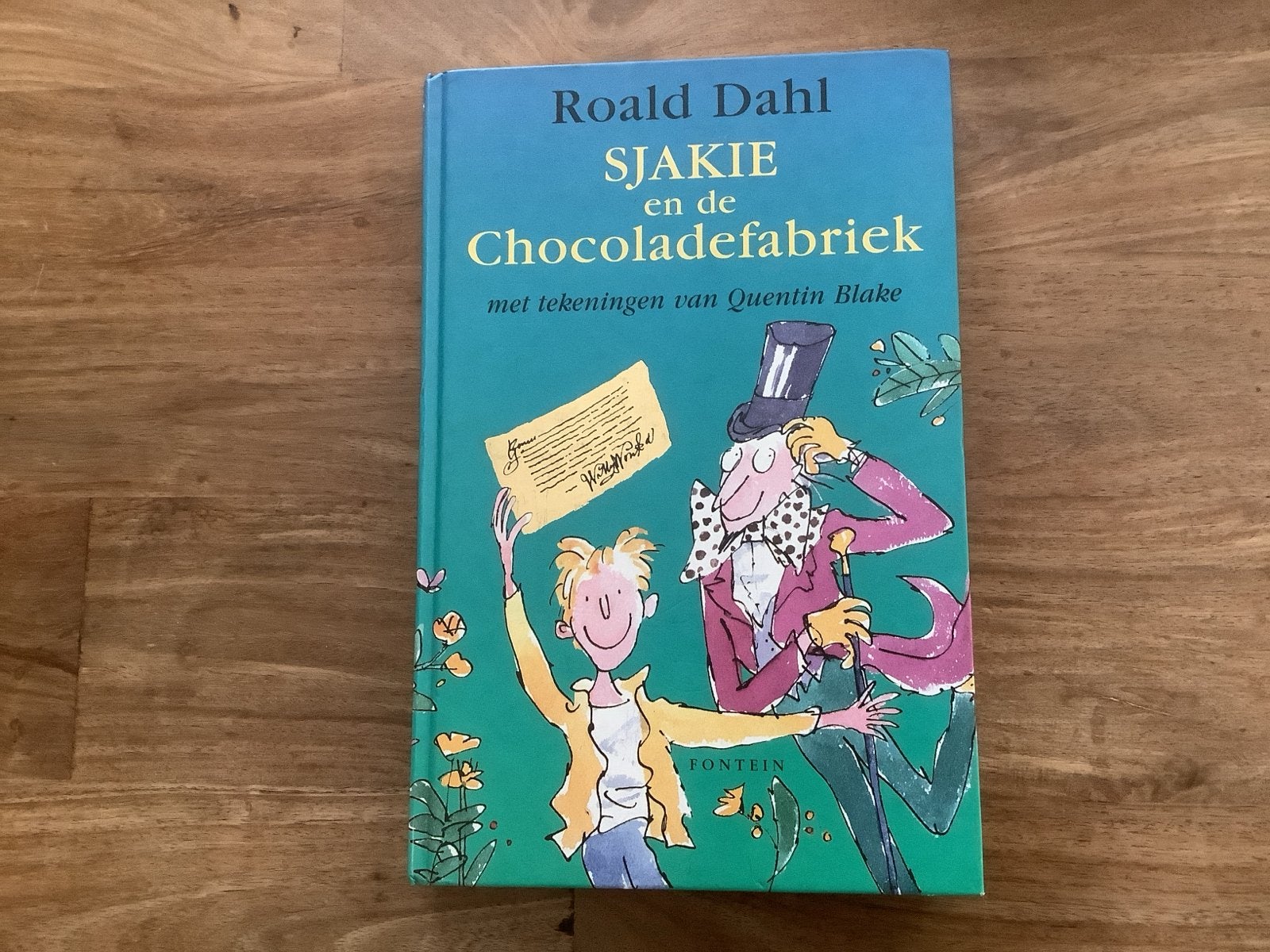 Sjakie en de Chocoladefabriek - Roald Dahl, Ophalen of Verzenden, Zo goed als nieuw, Fictie algemeen