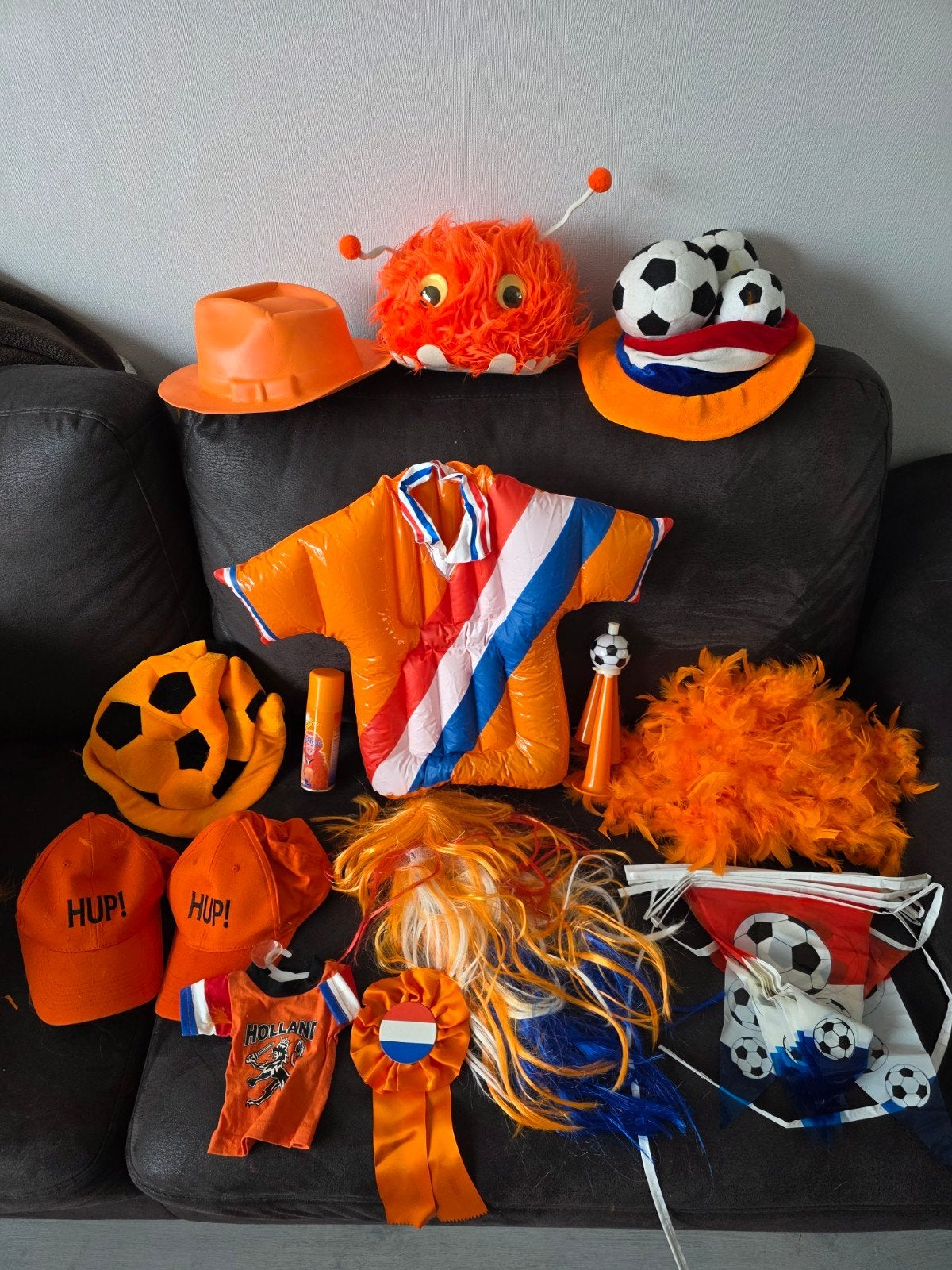Oranje voetbal spullen, Ophalen of Verzenden, Oranje of Koningsdag