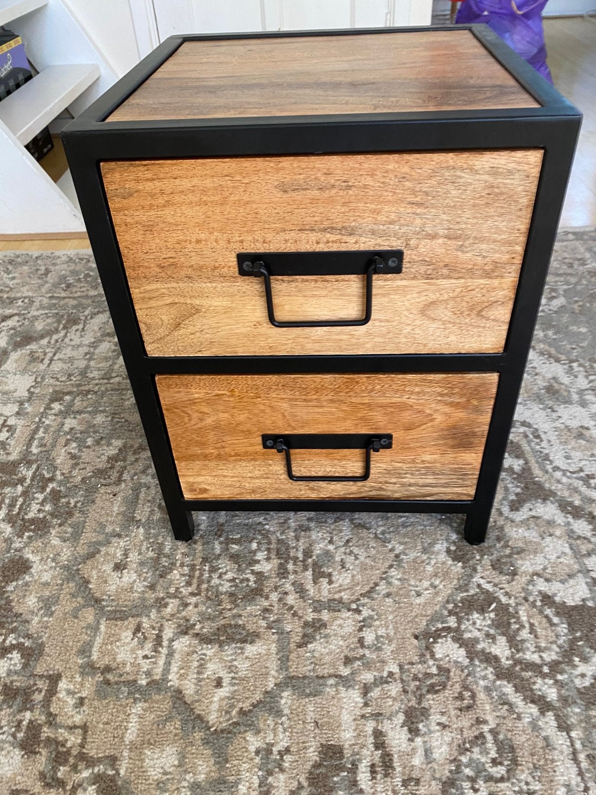 Modern houten kastje, Huis en Inrichting, Ophalen, Zo goed als nieuw, Minder dan 45 cm, 70 cm of meer