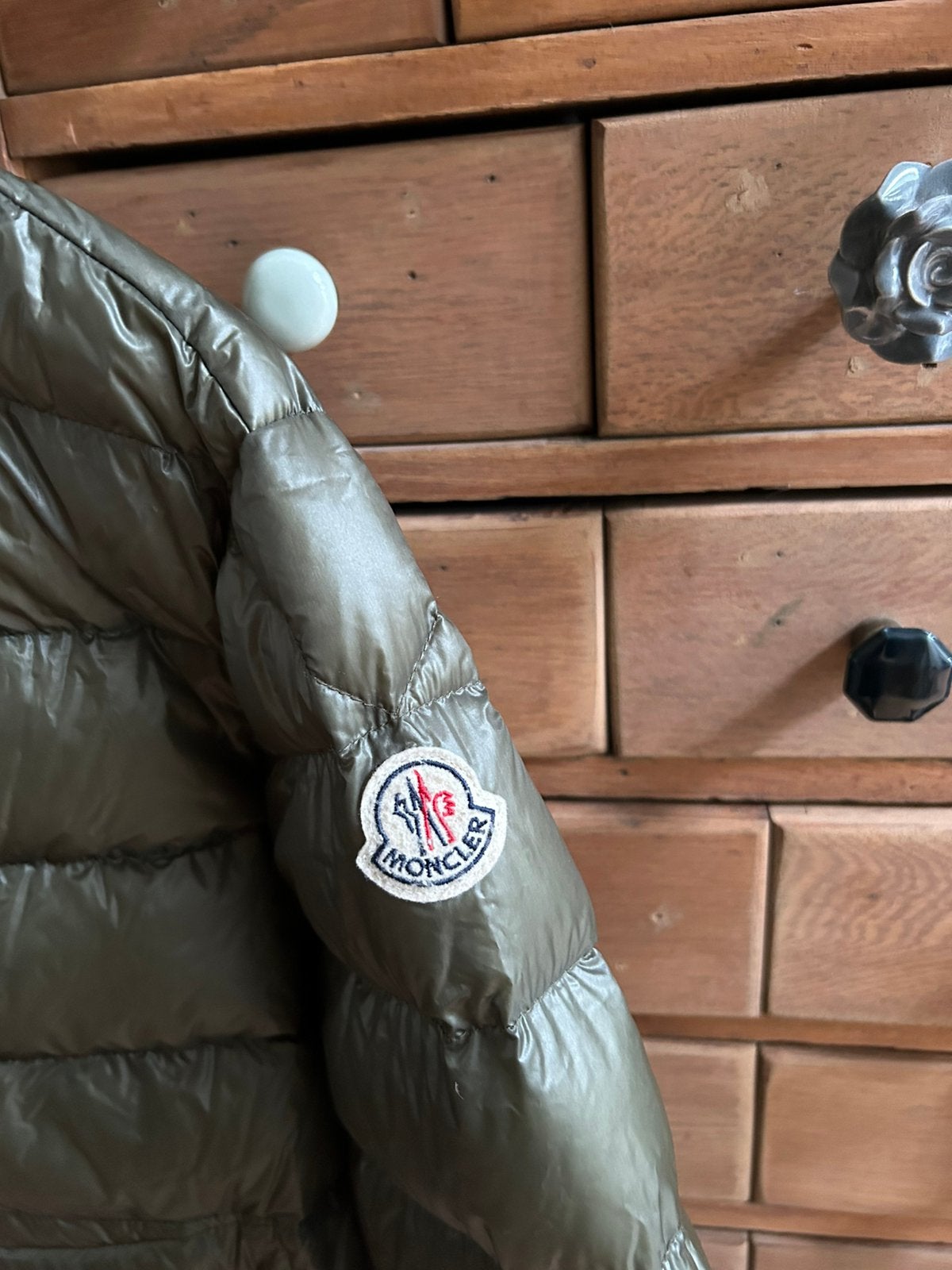 Moncler winterjas en nog veel meer GARAGESALE GOIRLE ZONDAG, Ophalen, Zo goed als nieuw