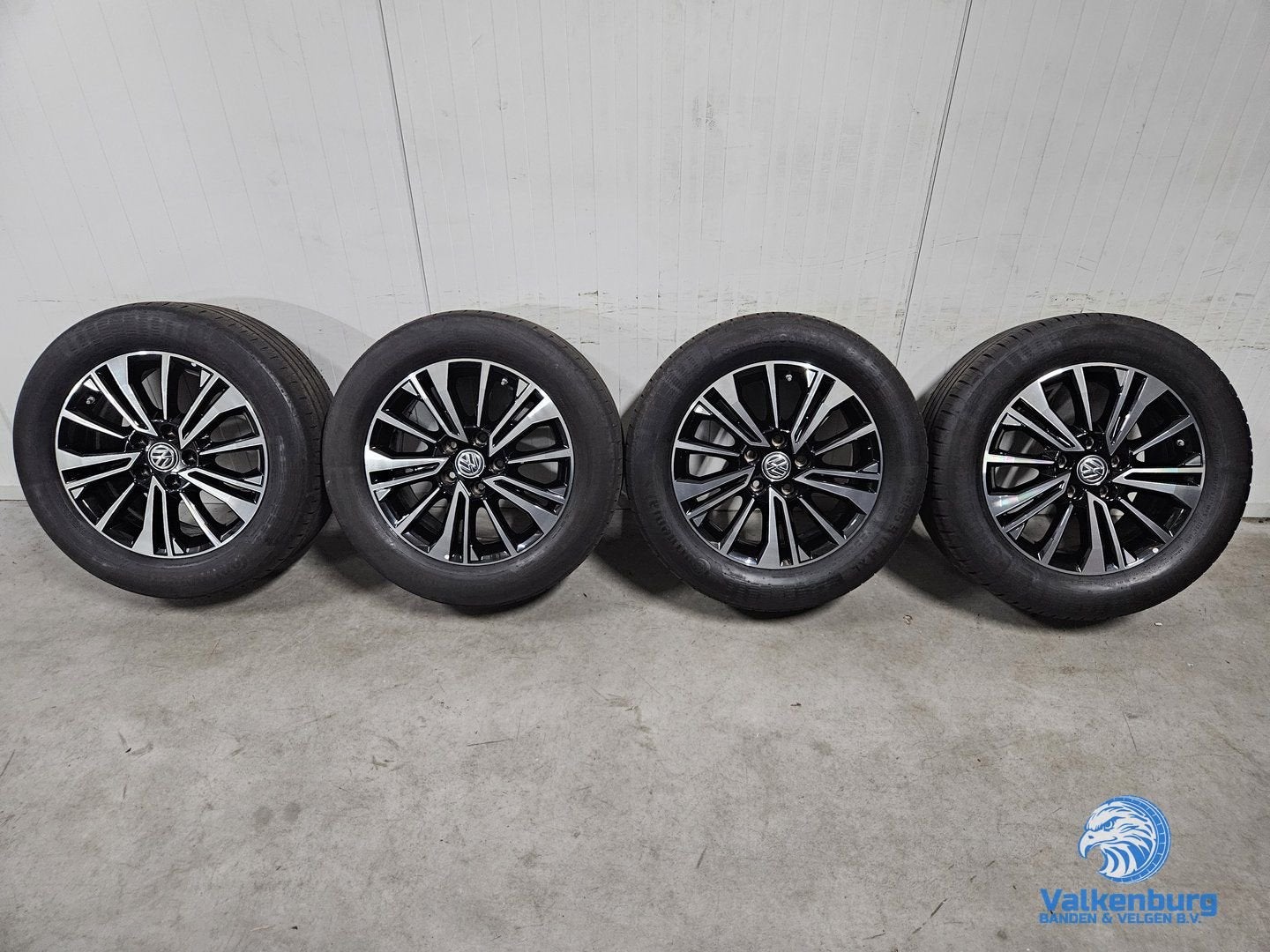 6mm! Originele VW Transporter T5 GP T6 T6.1 T7 Aracaju TPMS, -, -, Banden en Velgen, 17 inch
