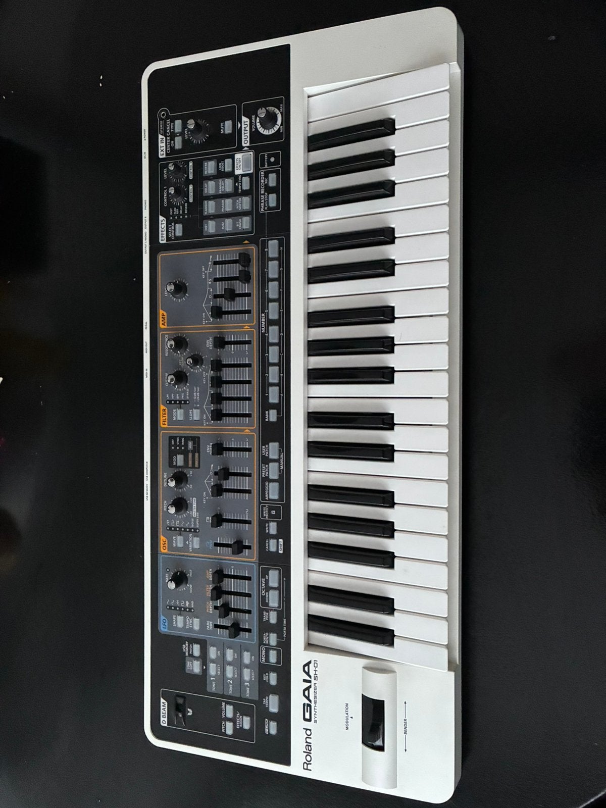 Roland Gaia sh-01 37 toetsen, Gebruikt, Roland, Aanslaggevoelig, Overige aantallen