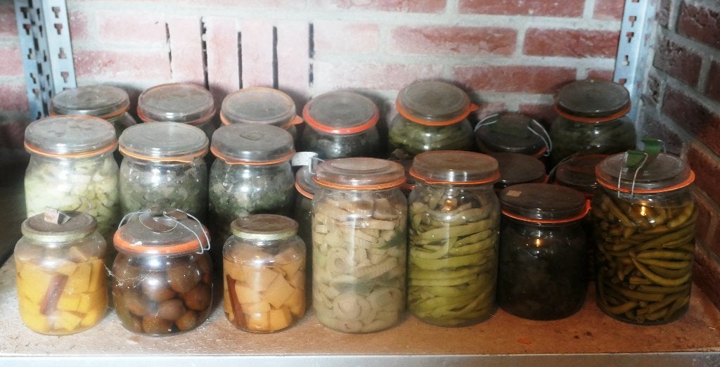 Partij nostalgische glazen weckpotten -flessen met groenten, Overige typen, Ophalen, Gebruikt