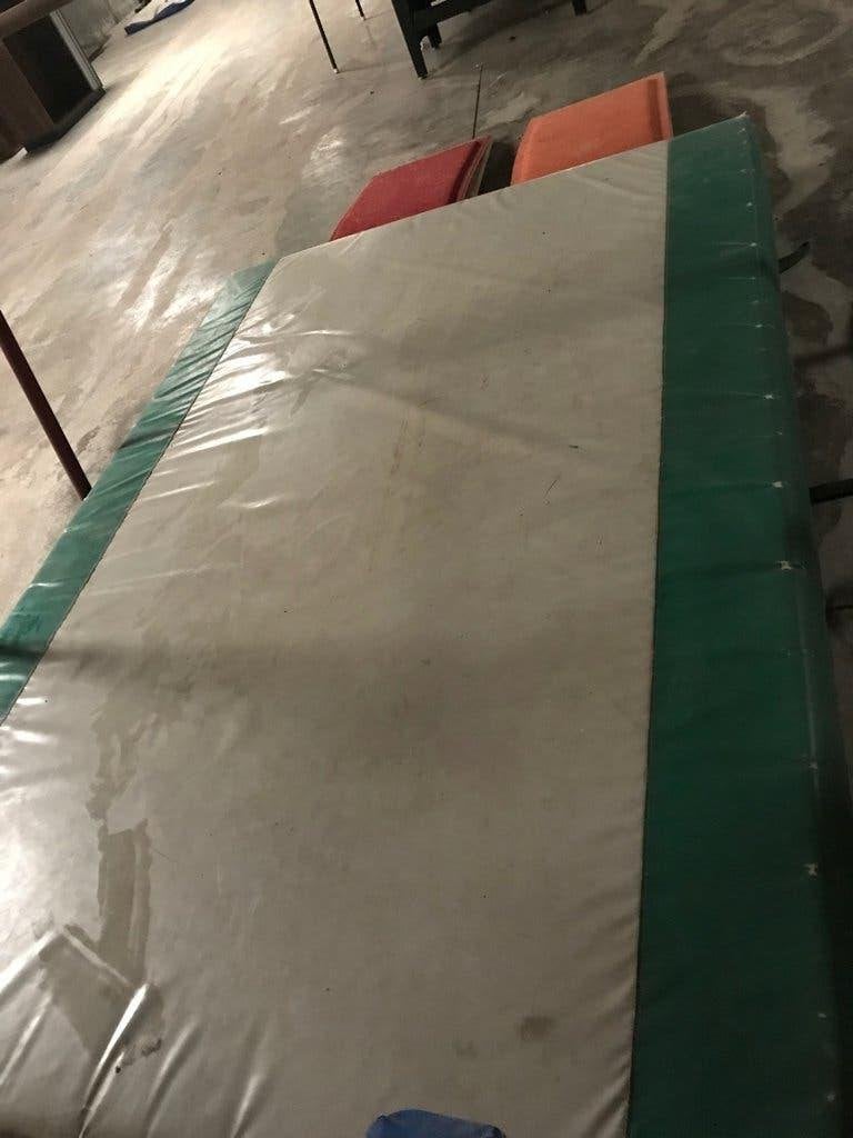 Dikke mat turnmat gymnastiek turnen, Sport en Fitness, Ophalen, Gebruikt, Materiaal, Maat 36 t/m 42