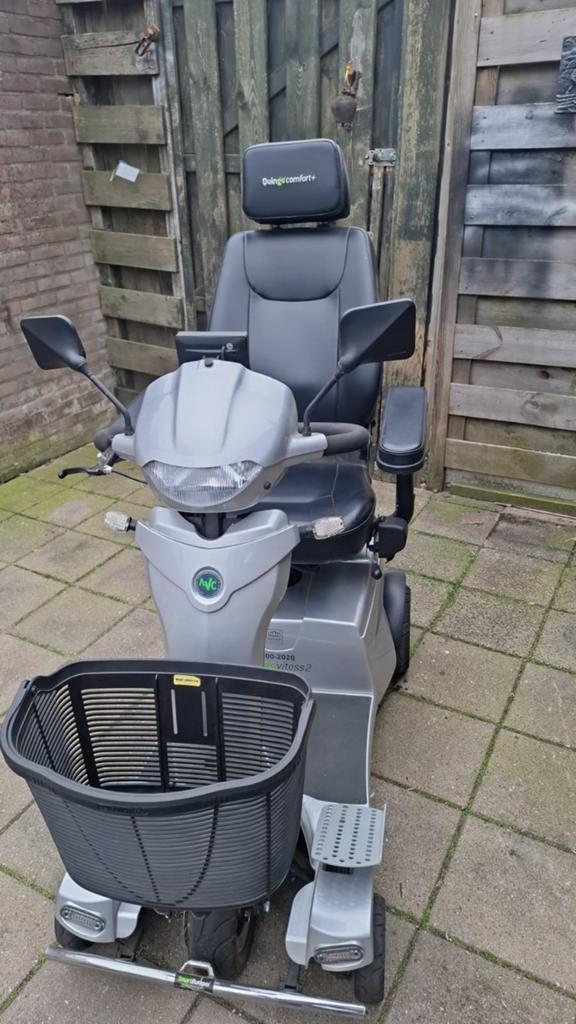 Hele mooie scootmobiel mobie, Diversen, Brommobielen en Scootmobielen, Ophalen, Zo goed als nieuw, Mango, 16 km/u of meer