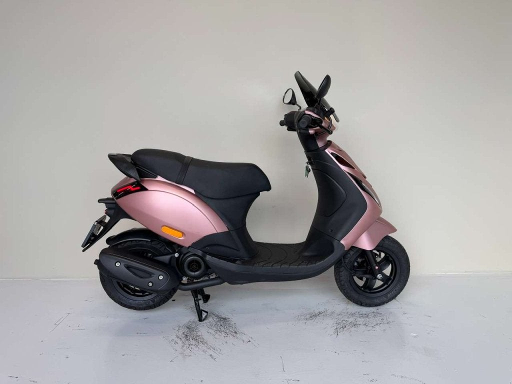Piaggio Zip Brom 45 km/h, BWJ 2022, Opaco Pink Rose Gold, Niet ingevuld, Gebruikt, Maximaal 45 km/u, Zip