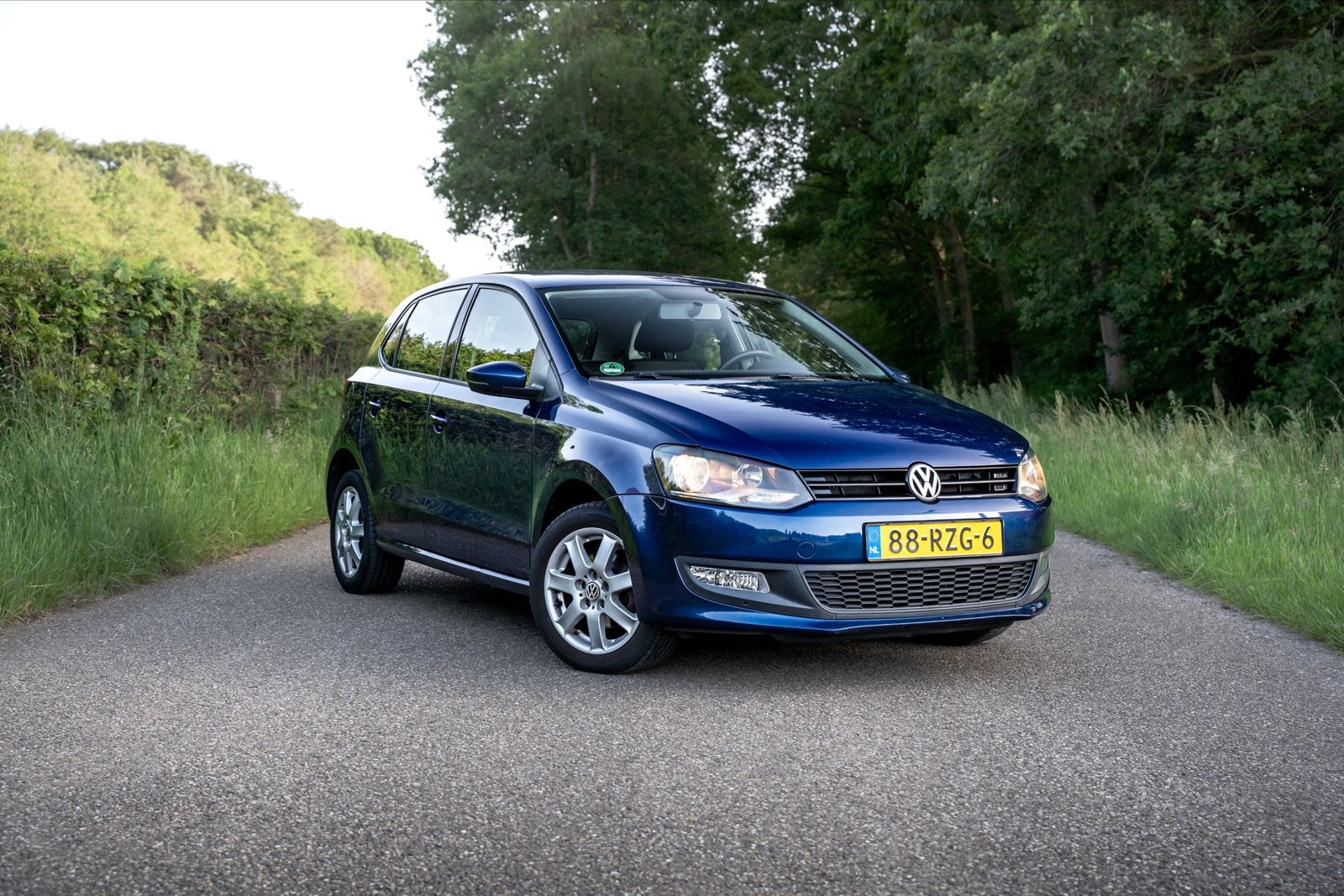 Volkswagen Polo 1.4 | CarPlay | Cruise Control | APK 01-2027, Voorwielaandrijving, 970 kg, 86 pk, 40 €/maand