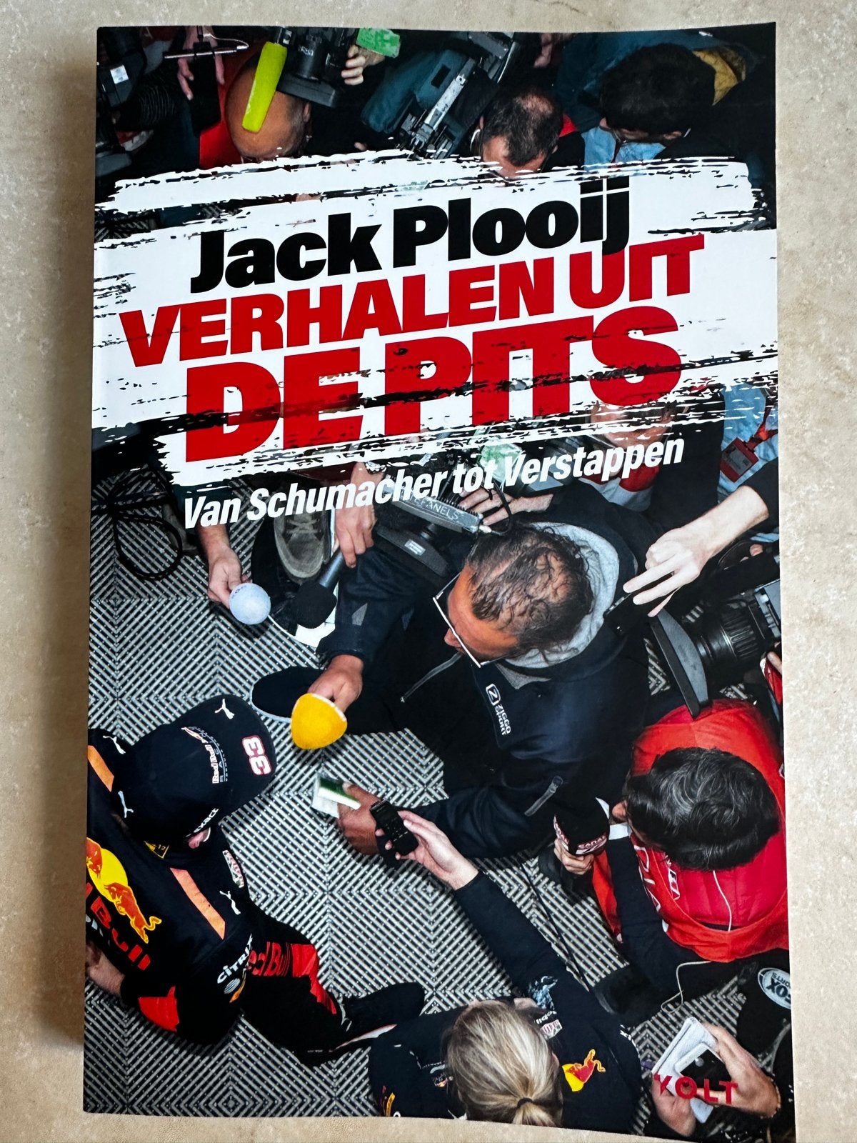 Jack Plooij - Verhalen uit de Pits, Ophalen of Verzenden, Zo goed als nieuw, Nederland