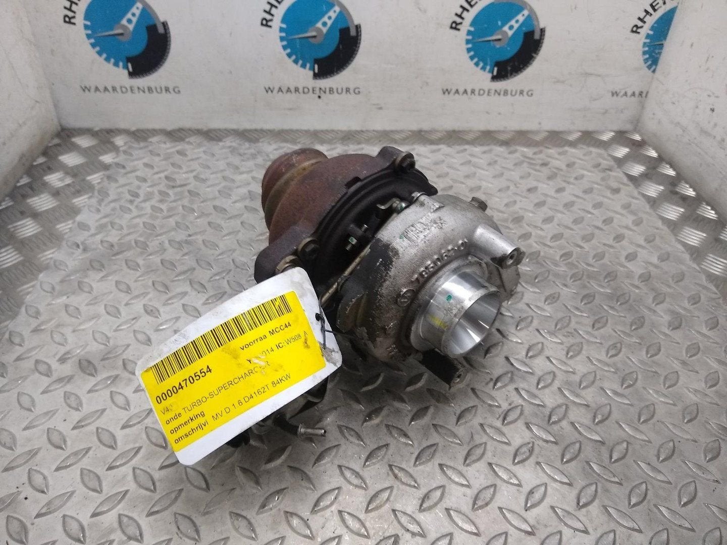 VOLVO V40 TURBO 2014, Auto-onderdelen, Motor en Toebehoren, Ophalen of Verzenden, Gebruikt, Stiba lid