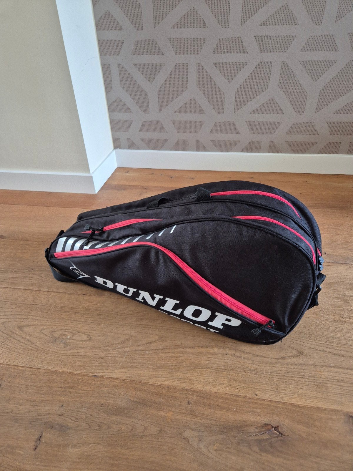 Dunlop tennistas / rackettas - Zwart/Rood, Sport en Fitness, Ophalen, Gebruikt, Tas, Dunlop