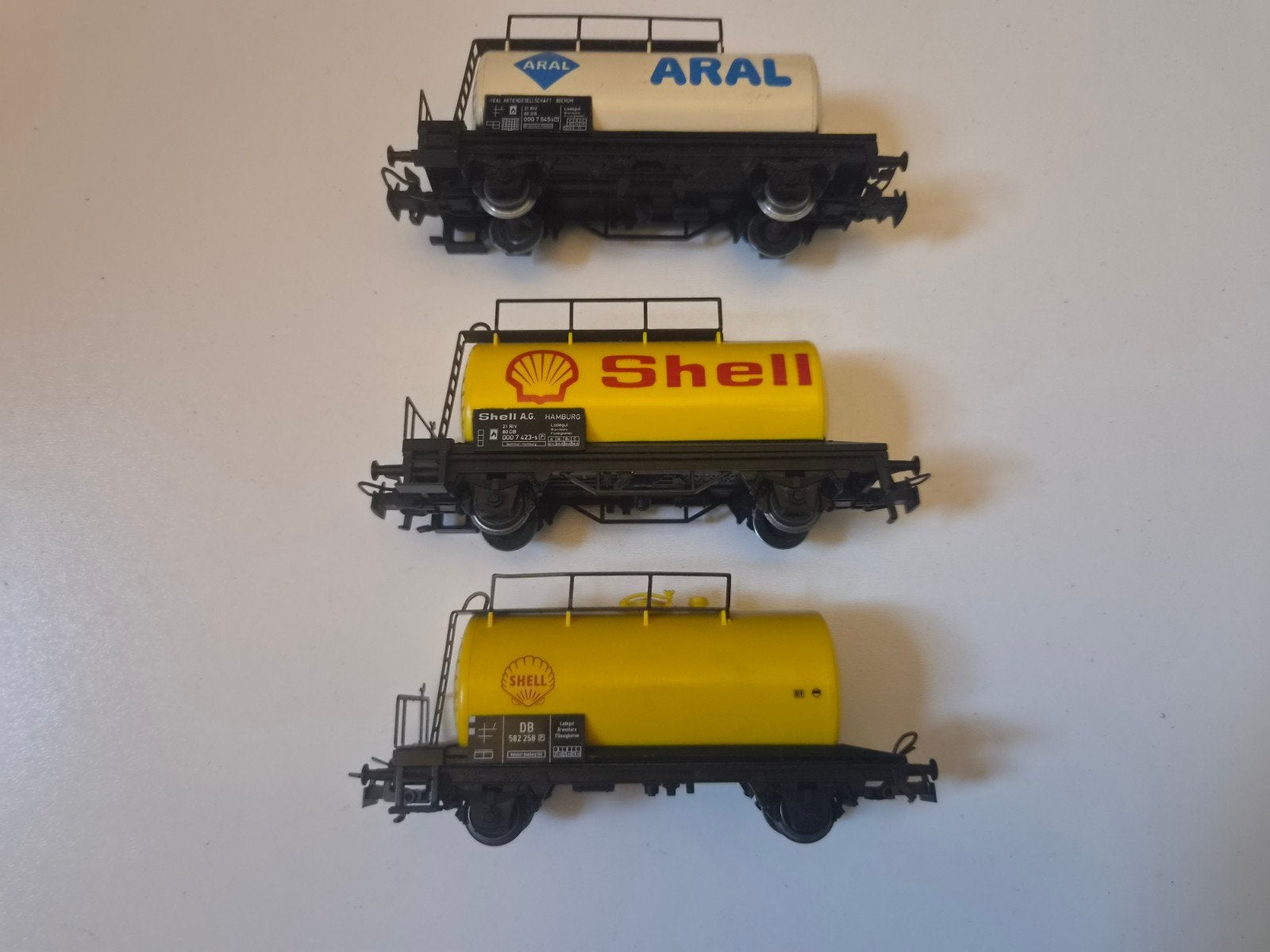 Marklin tankwagons 4442 / 4440, Ophalen of Verzenden, Wisselstroom, Wagon, Märklin