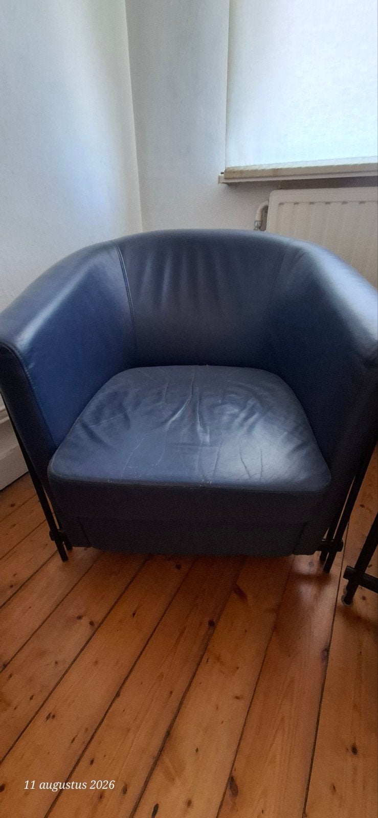 2 comfortabele leren blauwe  fauteuils - gebruikt, Huis en Inrichting, Stoelen, Ophalen, Gebruikt, Twee, Blauw