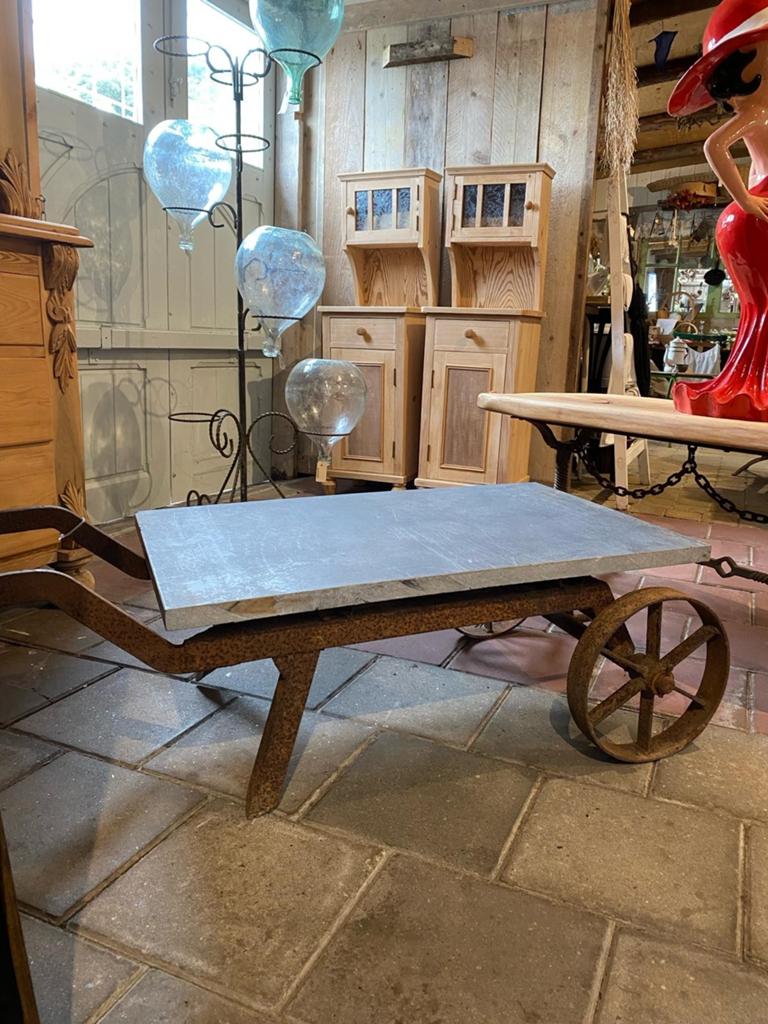 Stoere industriele tafel tuintafel verandatafel salontafel