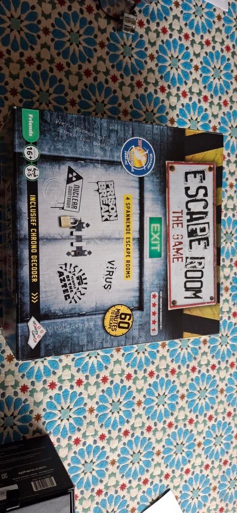 Escaperoom The Game - Zo goed als nieuw!, Vijf spelers of meer, Ophalen of Verzenden, Zo goed als nieuw, Identity Games