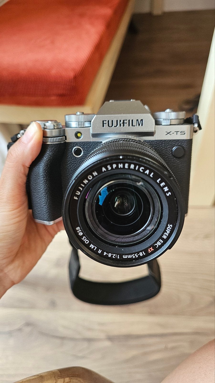 Fujifilm X-T5 systeemcamera met 18-55mm lens, Kantelbaar/draaibaar scherm, Ophalen of Verzenden, Zo goed als nieuw, Fujifilm